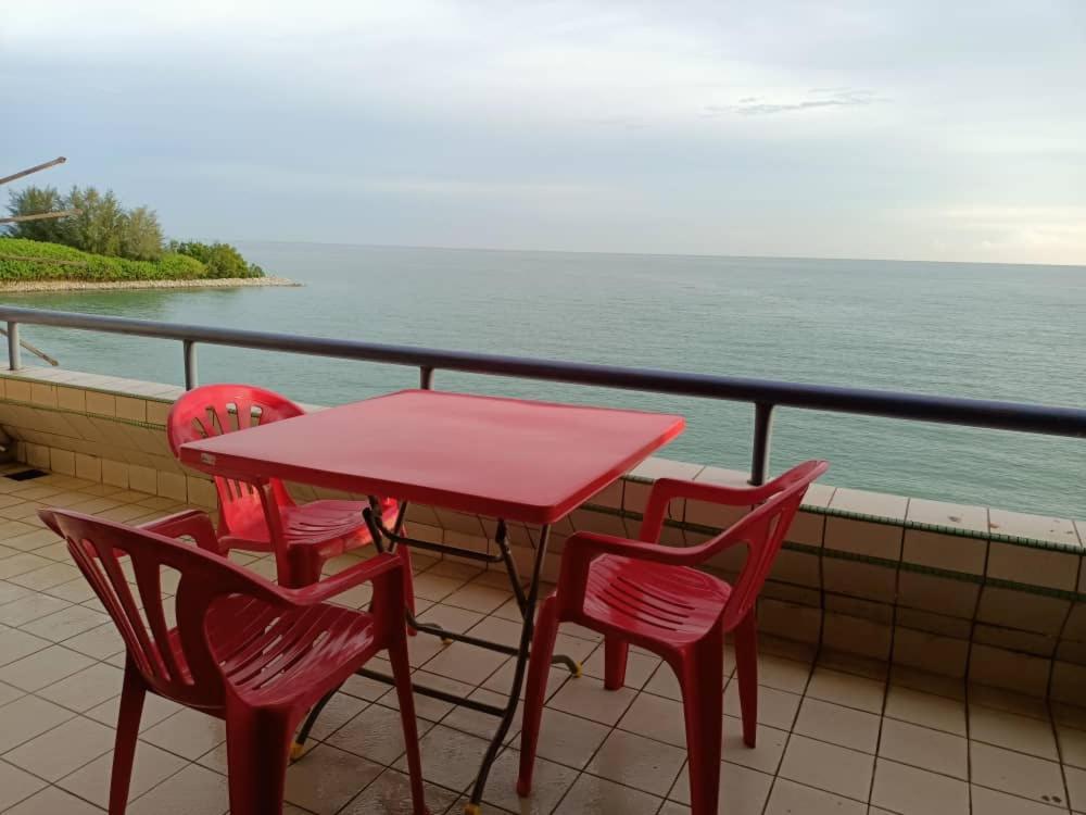 Paradise Seaview Homestay Port Dickson Exterior foto